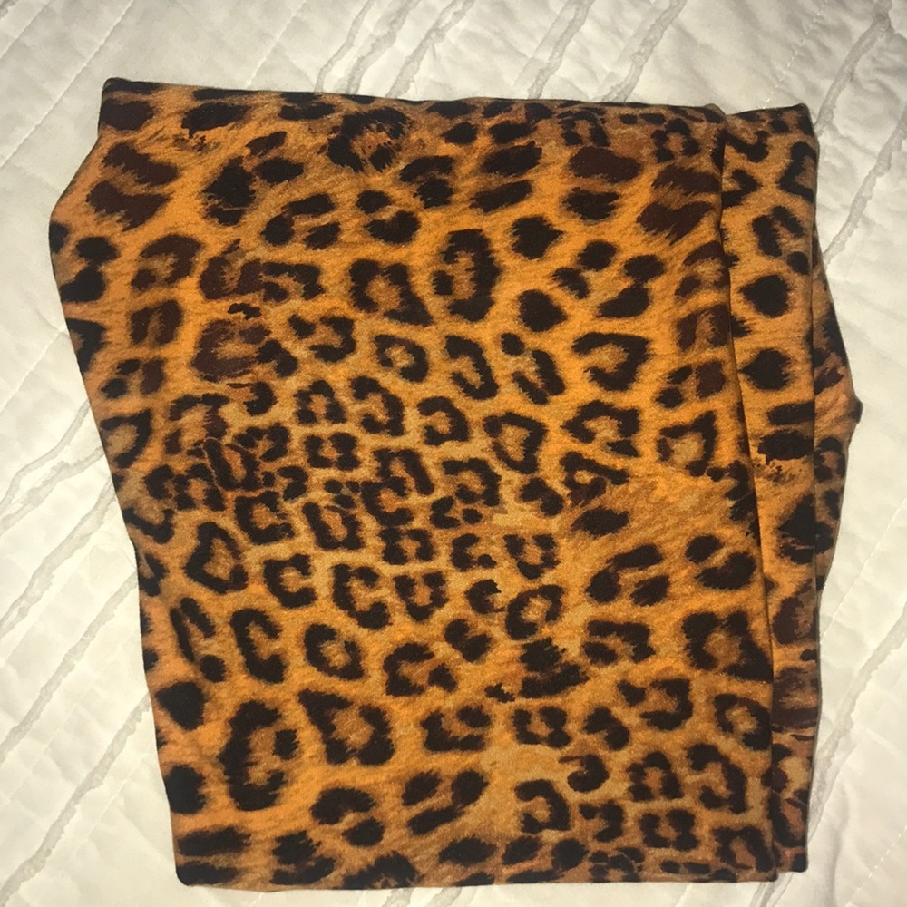 Lularoe Cheetah Print OS Leggings